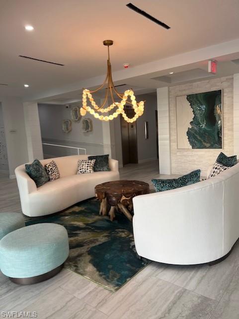 VANDERBILT TOWERS - Residential Lease