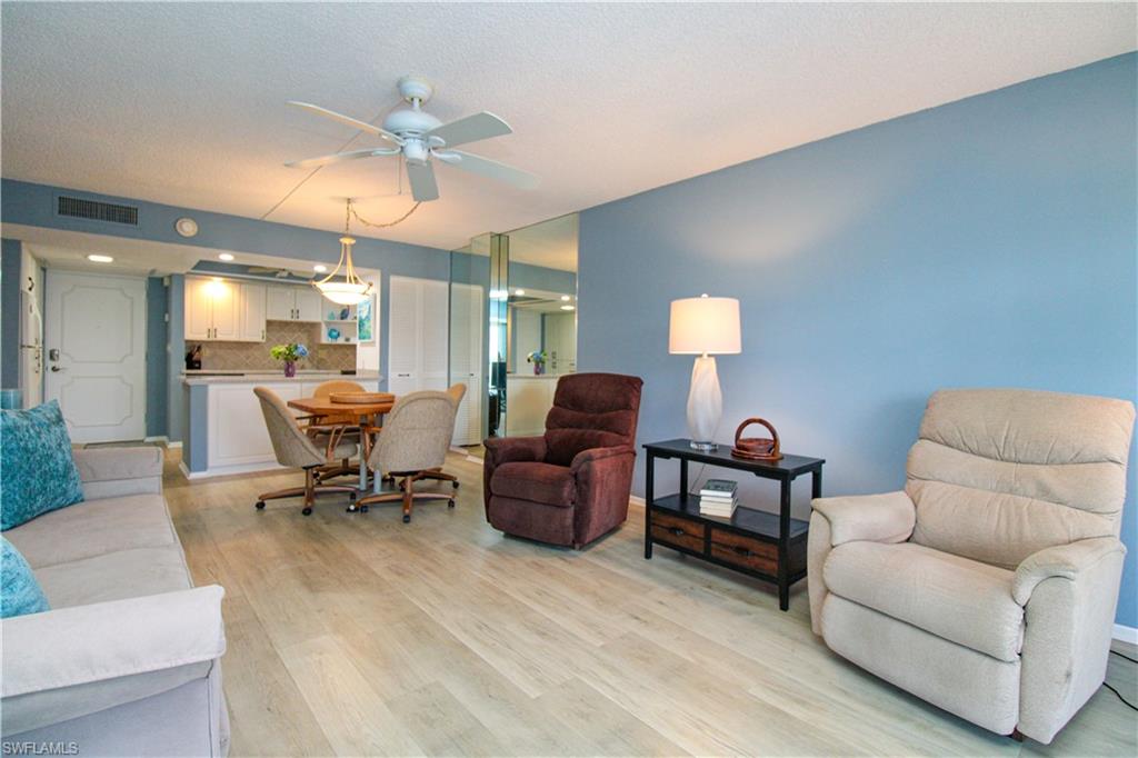 VANDERBILT TOWERS - Residential Lease