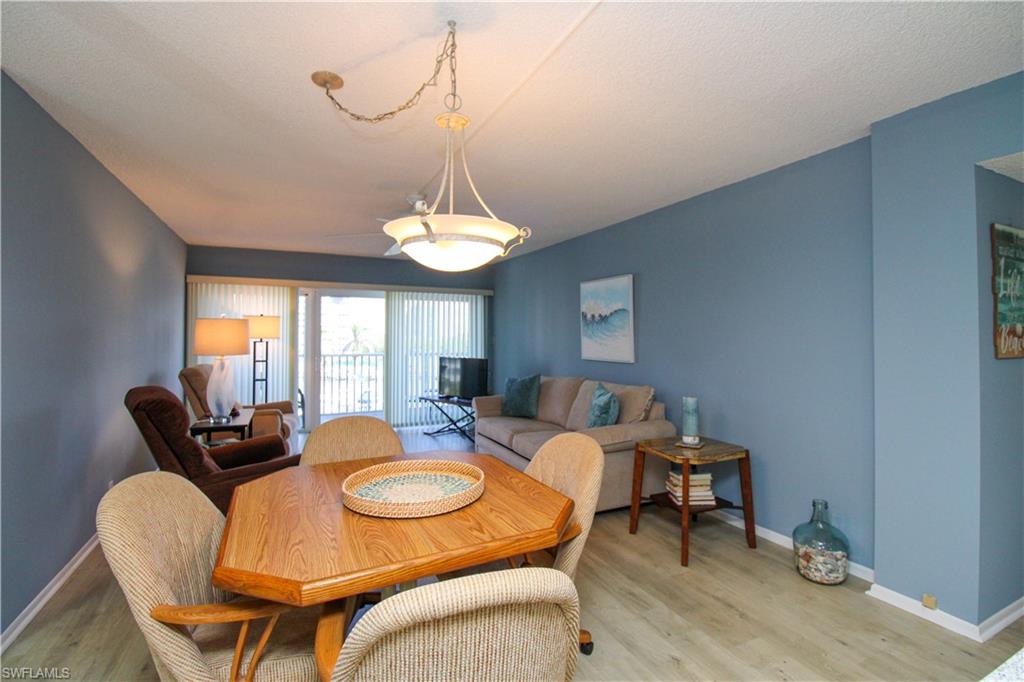 VANDERBILT TOWERS - Residential Lease