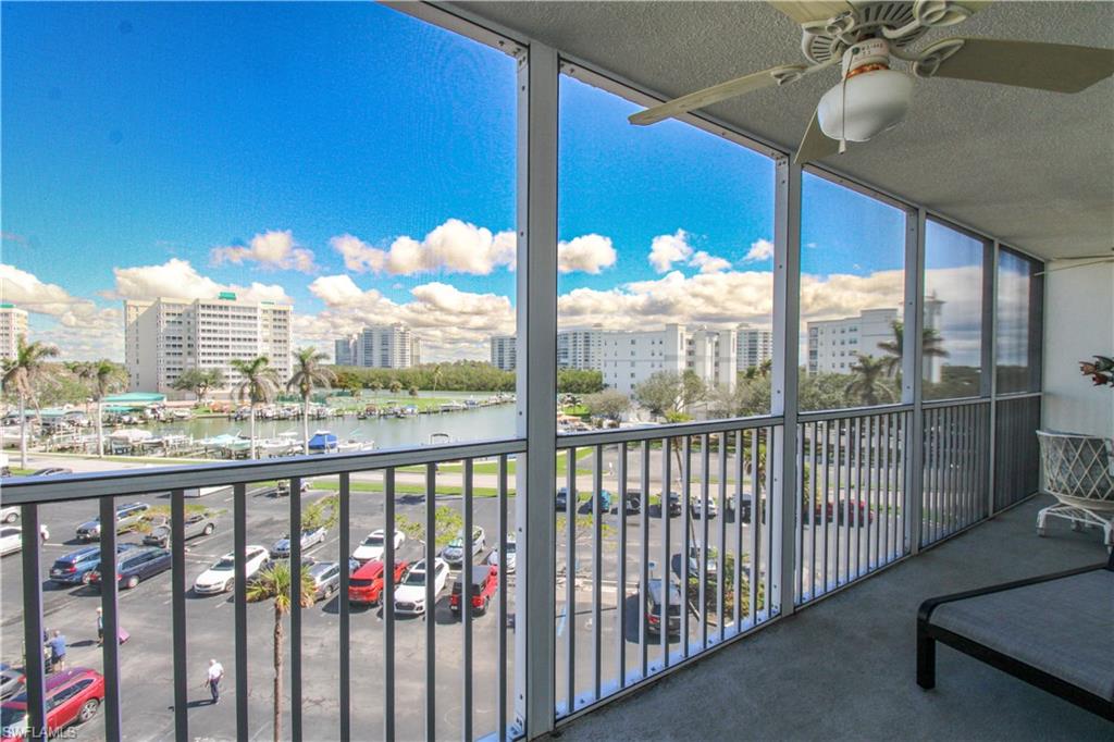 VANDERBILT TOWERS - Residential Lease