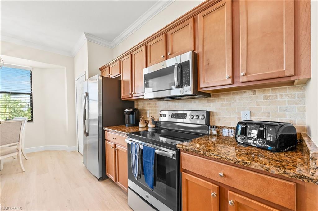 BONITA NATIONAL GOLF AND COUNTRY CLUB - Residential