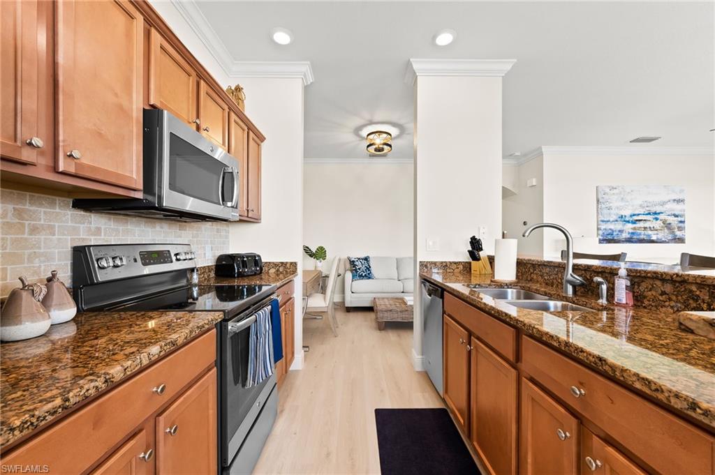 BONITA NATIONAL GOLF AND COUNTRY CLUB - Residential