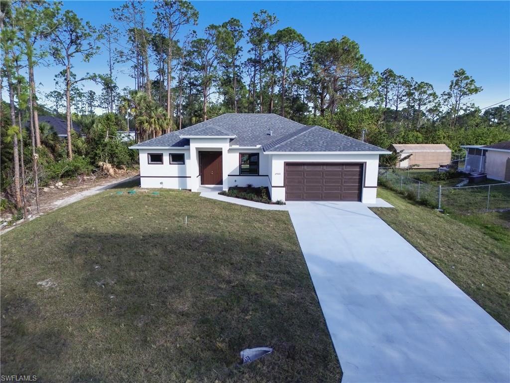 LEHIGH ACRES - Residential