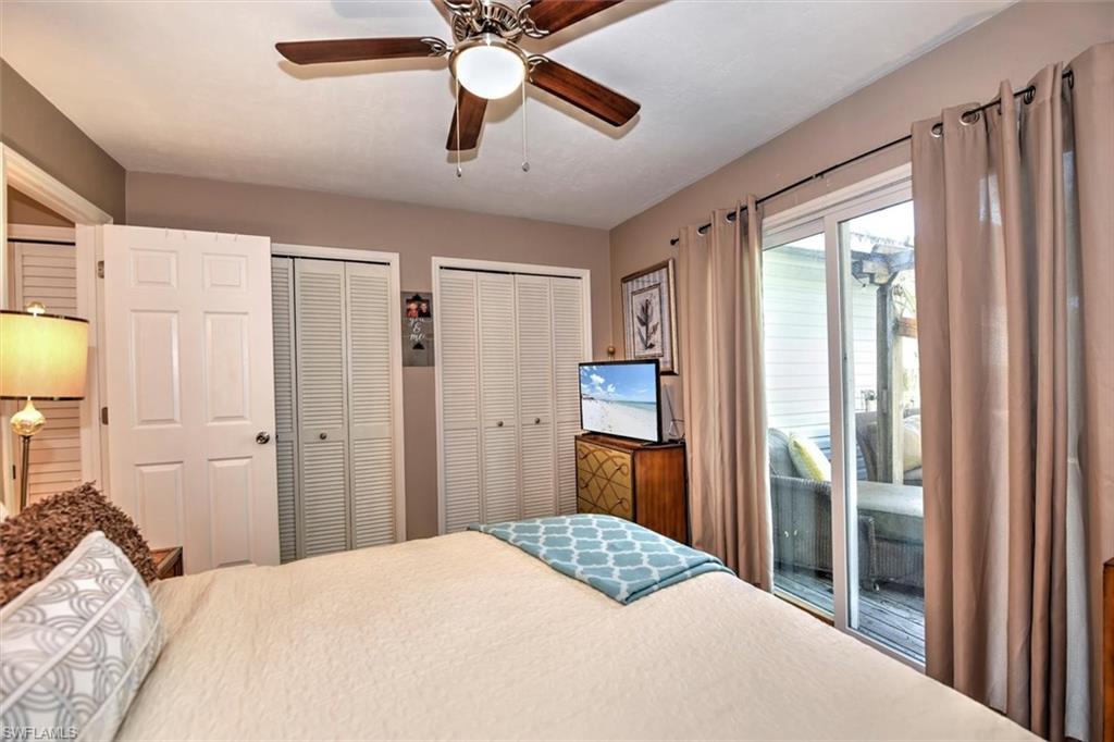 SAN CARLOS PARK - Residential