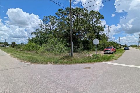 4018 10th ST SW LEHIGH ACRES FL 33976
