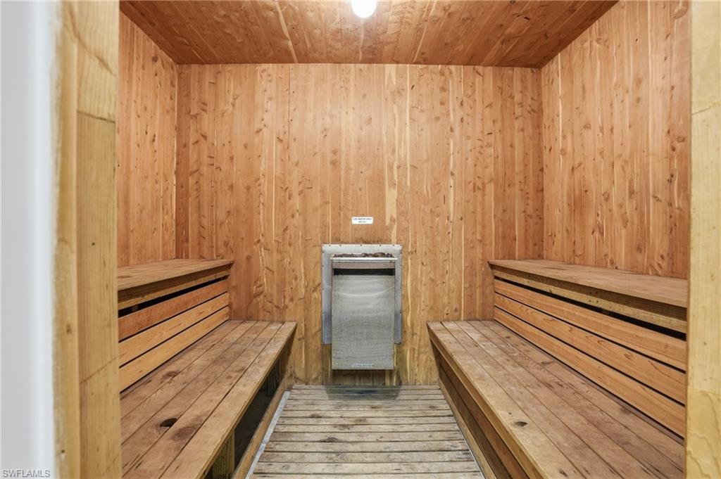 CALOOSA BAYVIEW - Residential