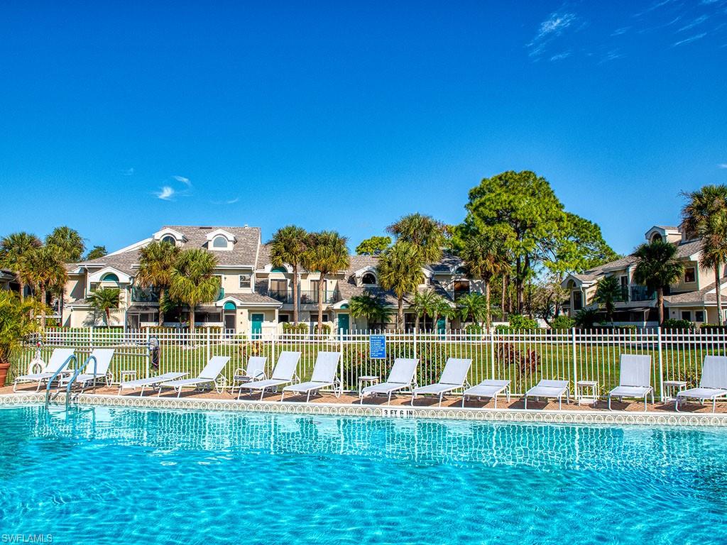 EMERALD WOODS - Residential