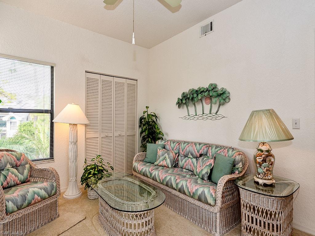 EMERALD WOODS - Residential