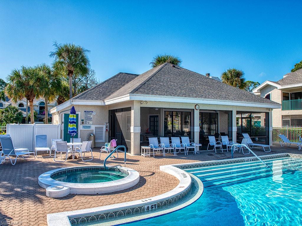 EMERALD WOODS - Residential