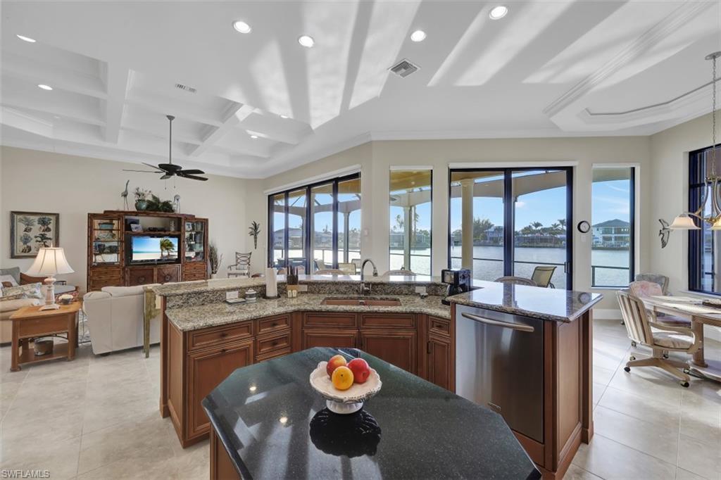 MARCO ISLAND - Residential