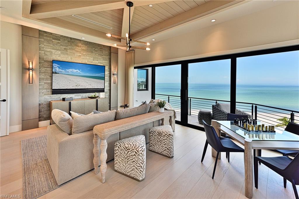 BAREFOOT BEACH - Residential