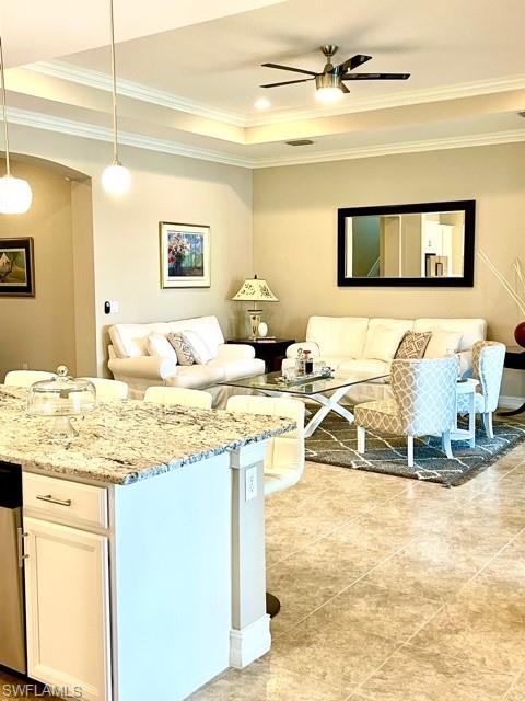 SAVANNAH LAKES - Residential