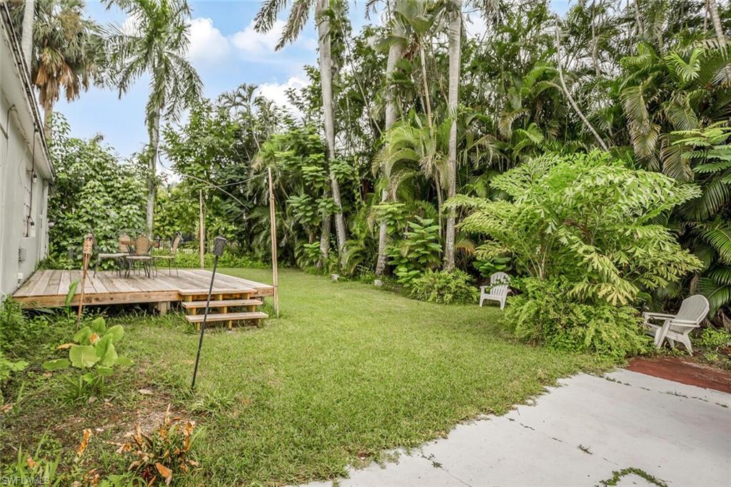 EDISON MANOR - Residential