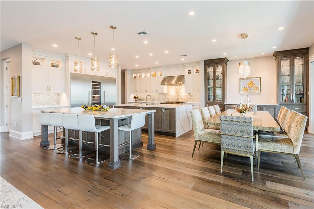 IMPERIAL SHORES - Residential