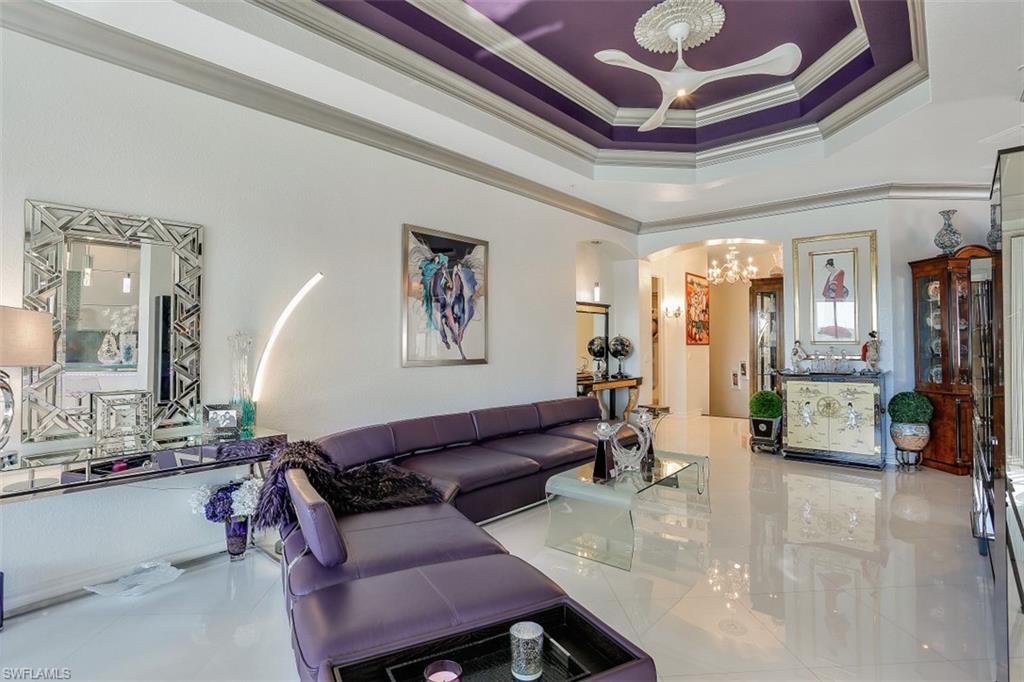 SILVERSTONE - Residential