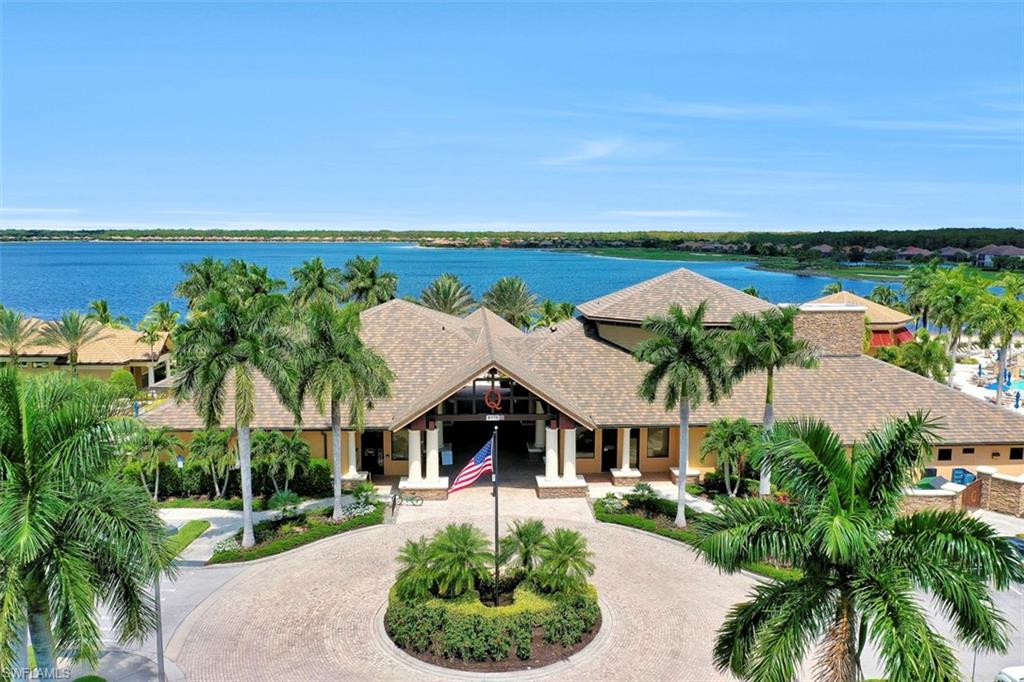 SILVERSTONE - Residential