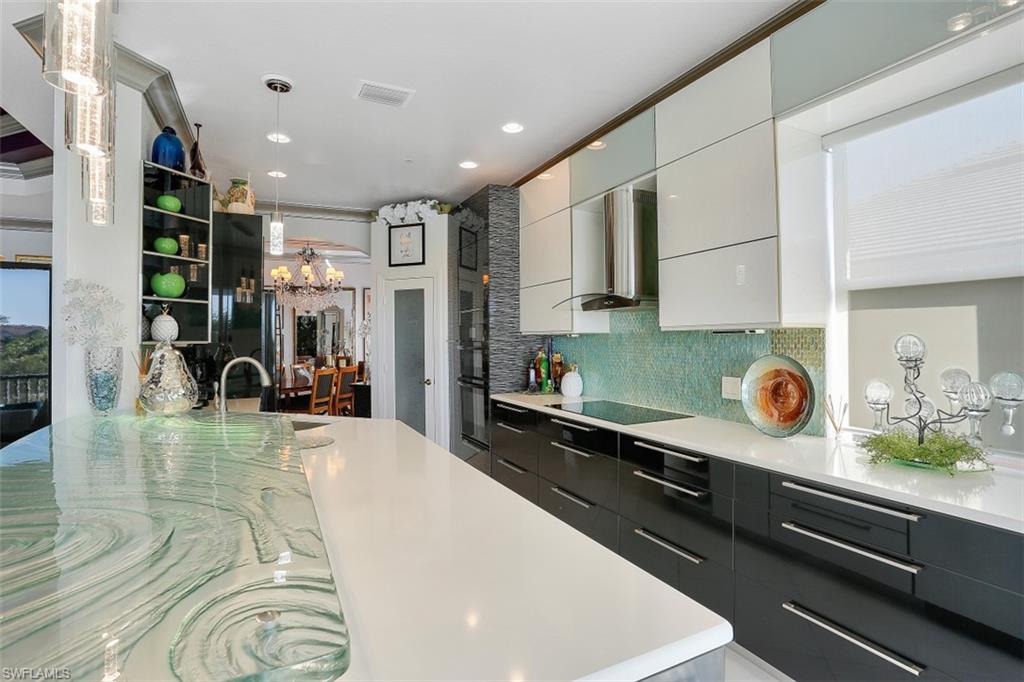 SILVERSTONE - Residential