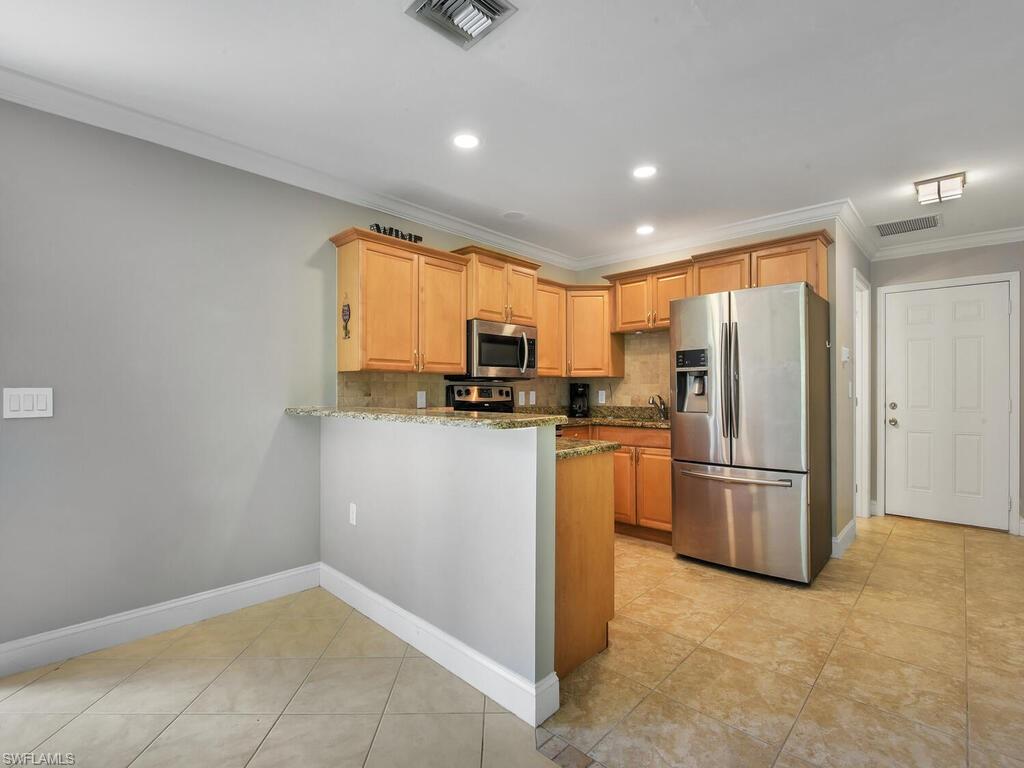 SAN CARLOS ESTATES - Residential