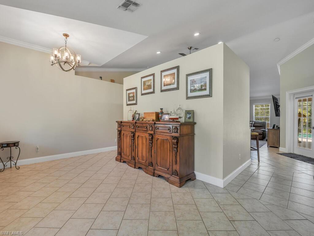 SAN CARLOS ESTATES - Residential