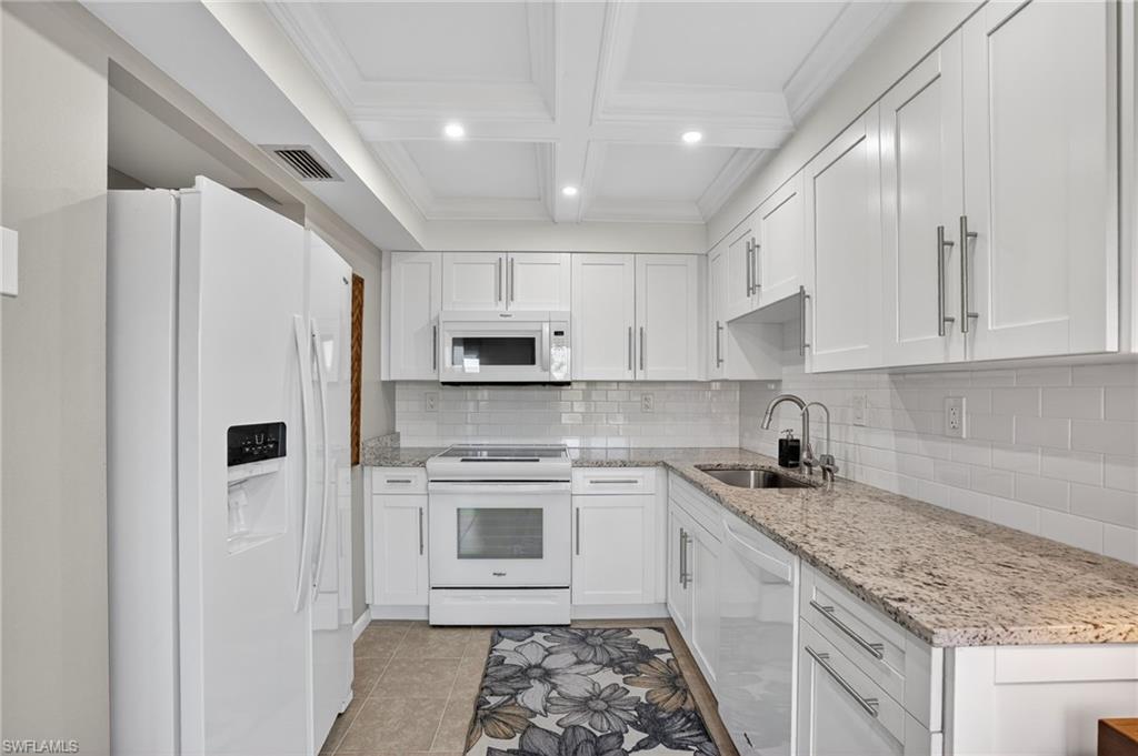 TROPIC SCHOONER APTS - Residential