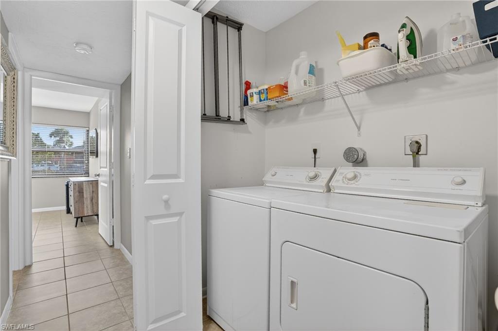 TROPIC SCHOONER APTS - Residential