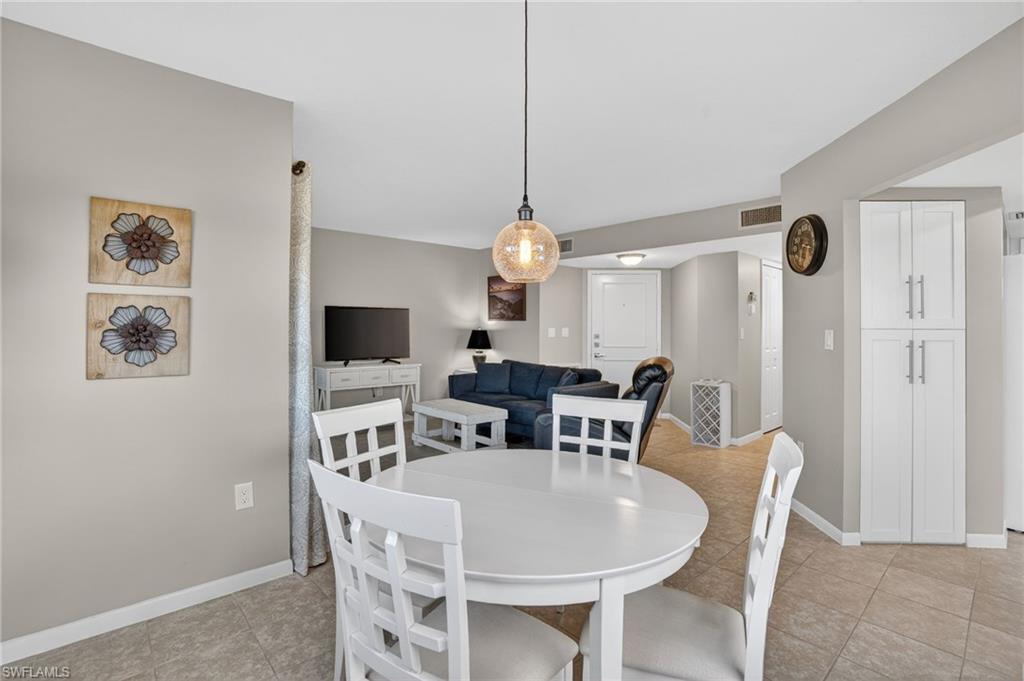 TROPIC SCHOONER APTS - Residential