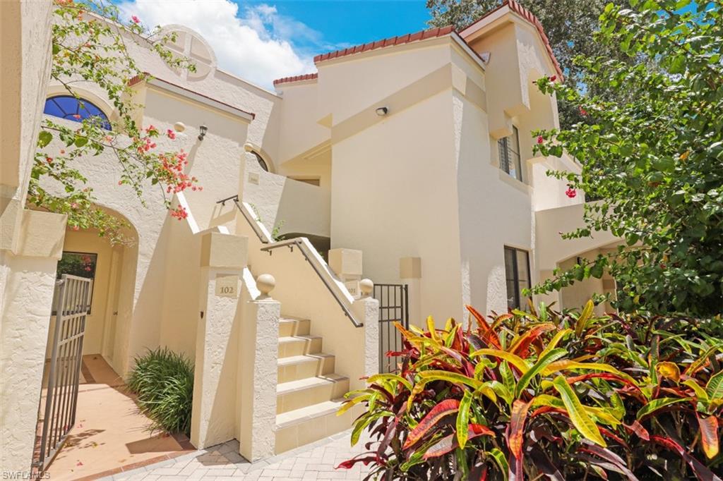 VALENCIA AT PELICAN BAY - Residential