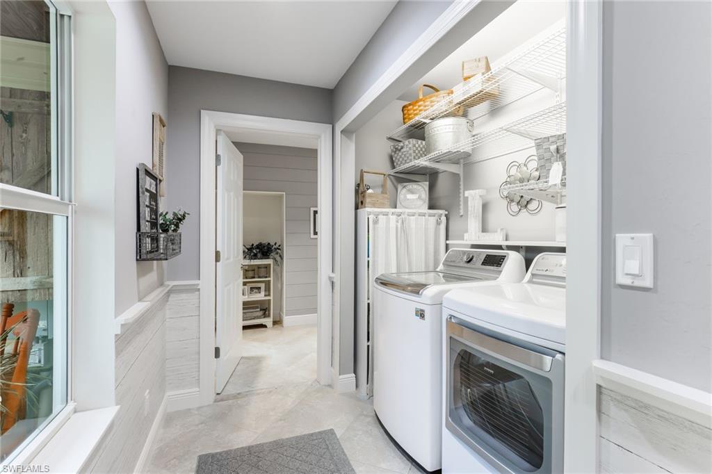 OAKES ESTATES - Residential