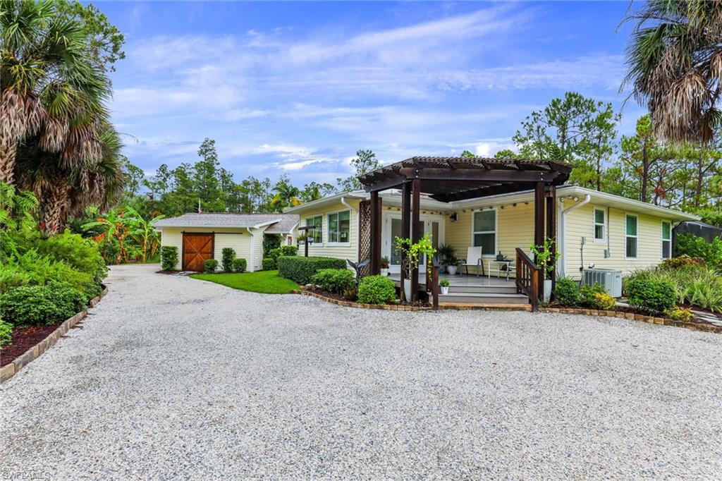 OAKES ESTATES - Residential