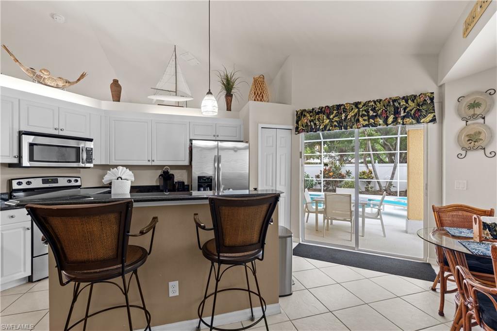 MANATEE BAY - Residential