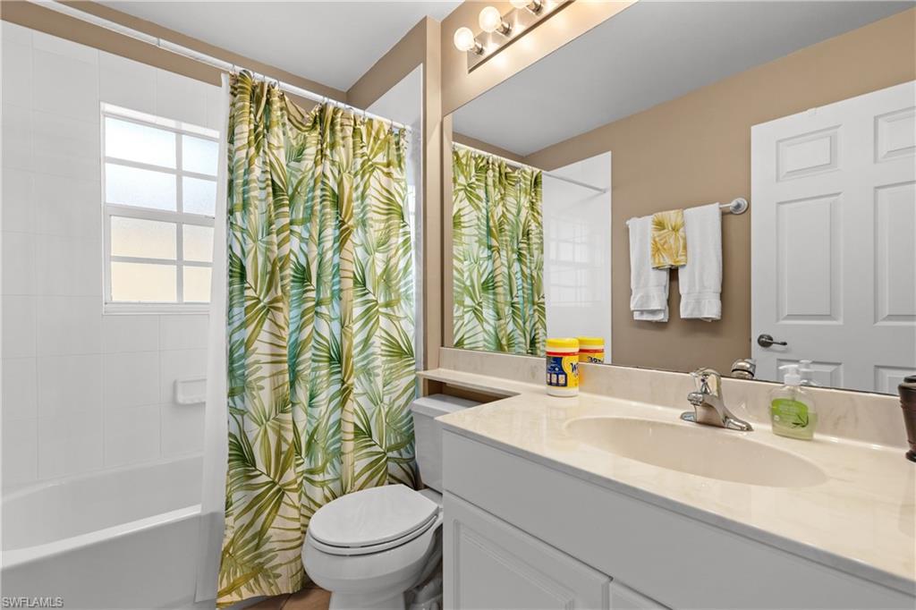 MANATEE BAY - Residential