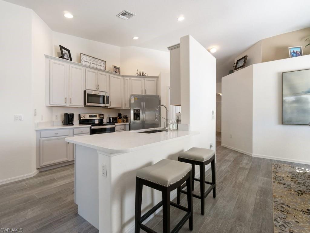 STERLING LAKES - Residential