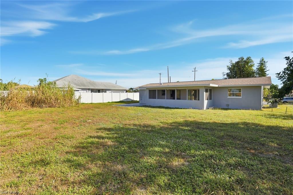 CAPE CORAL - Residential