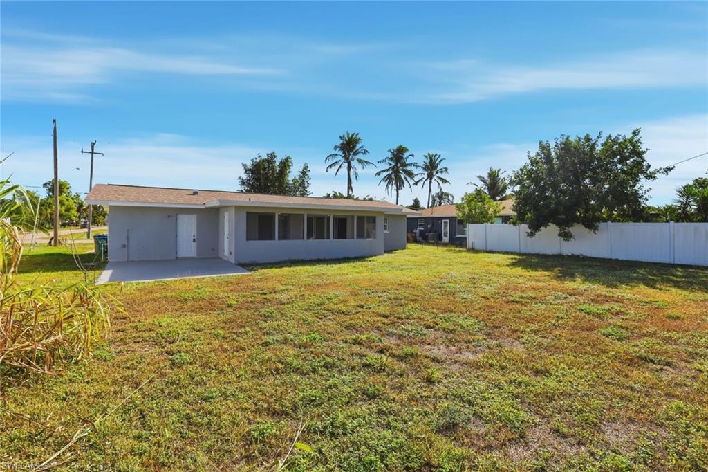 CAPE CORAL - Residential