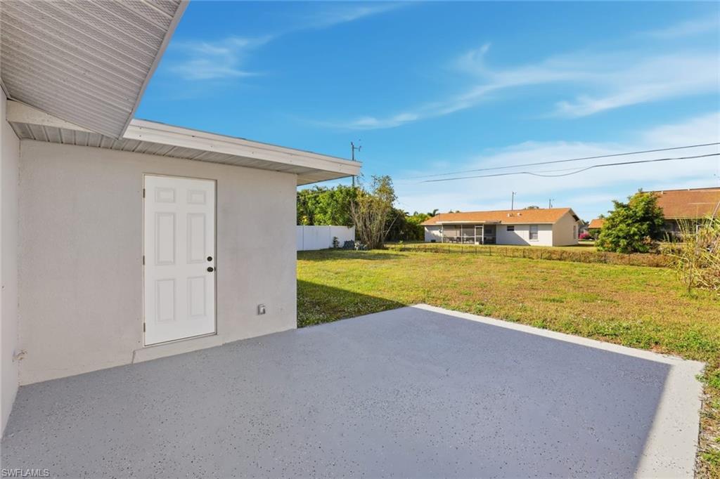 CAPE CORAL - Residential