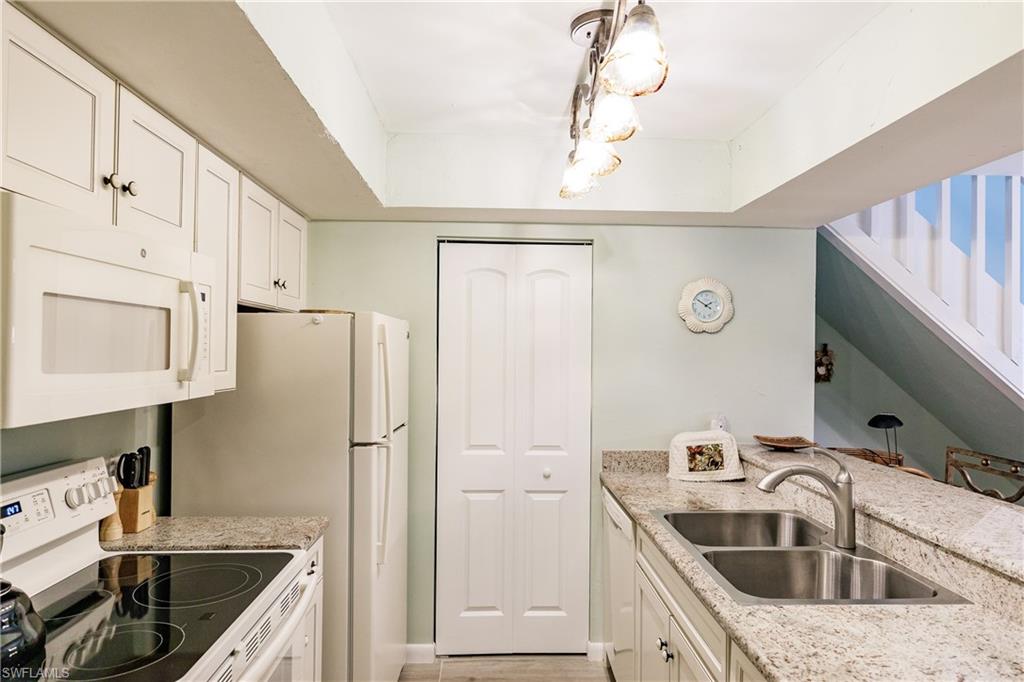 TIMBERWOOD VILLAGE - Residential