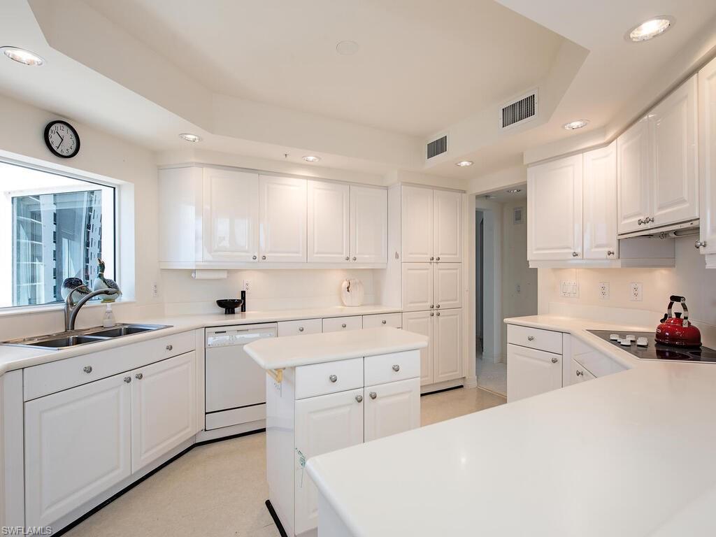 Marbella at Pelican Bay - Residential