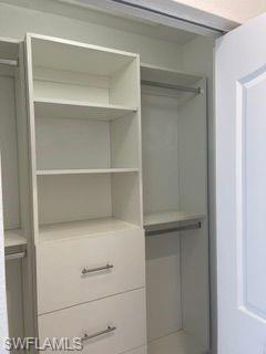 SUNSTONE ON FAIRWAYS - Residential Lease