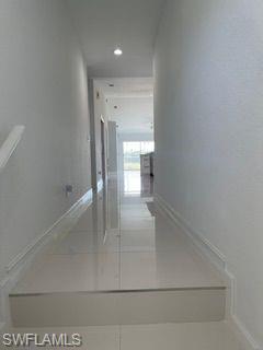 SUNSTONE ON FAIRWAYS - Residential Lease