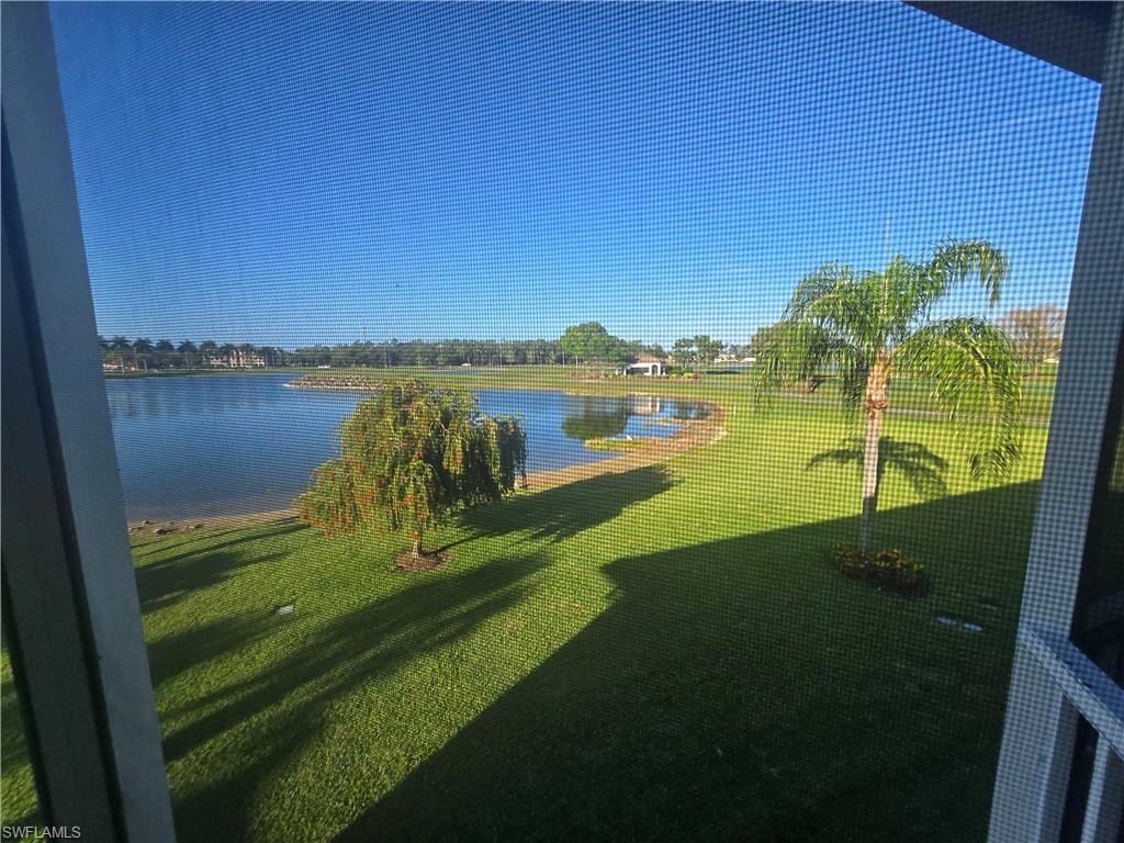 SUNSTONE ON FAIRWAYS - Residential Lease