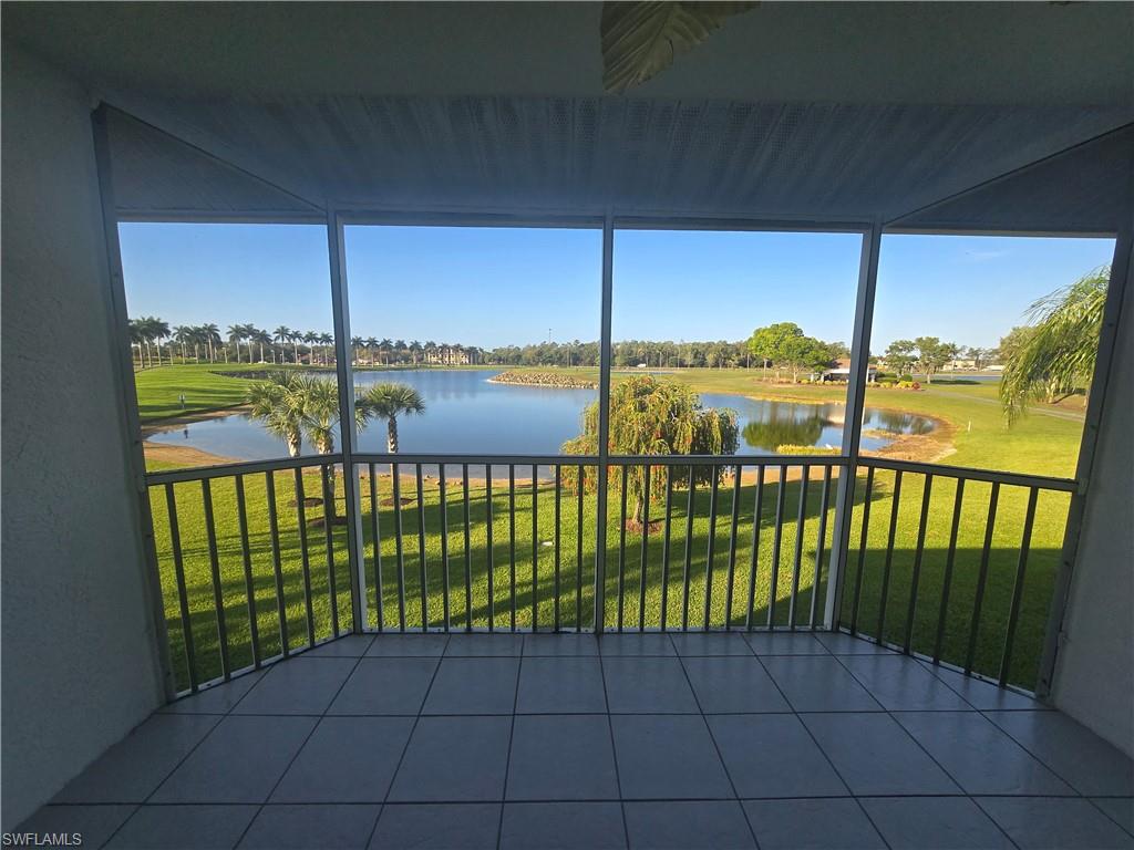 SUNSTONE ON FAIRWAYS - Residential Lease