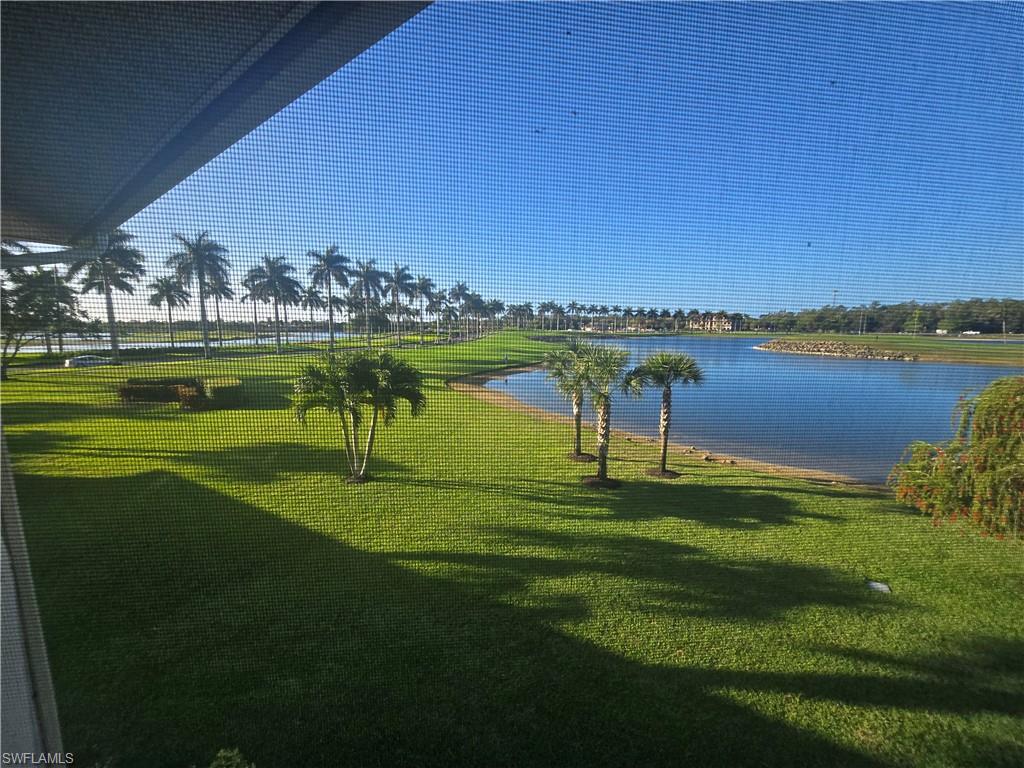 SUNSTONE ON FAIRWAYS - Residential Lease