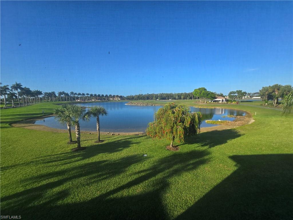 SUNSTONE ON FAIRWAYS - Residential Lease