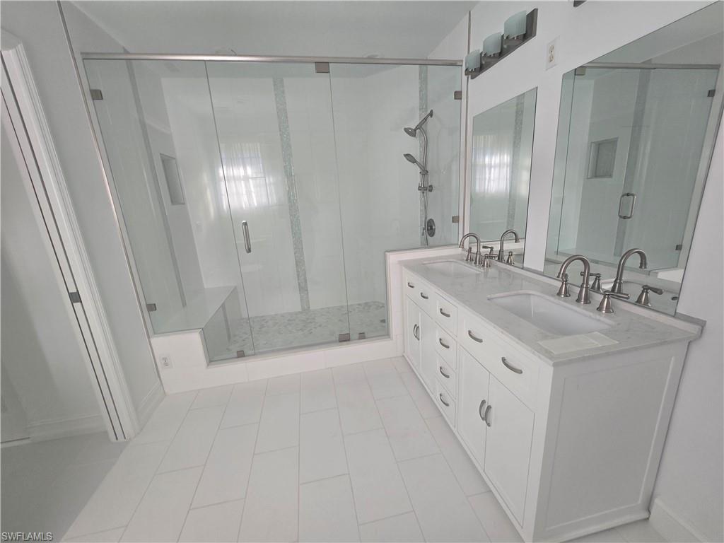 SUNSTONE ON FAIRWAYS - Residential Lease