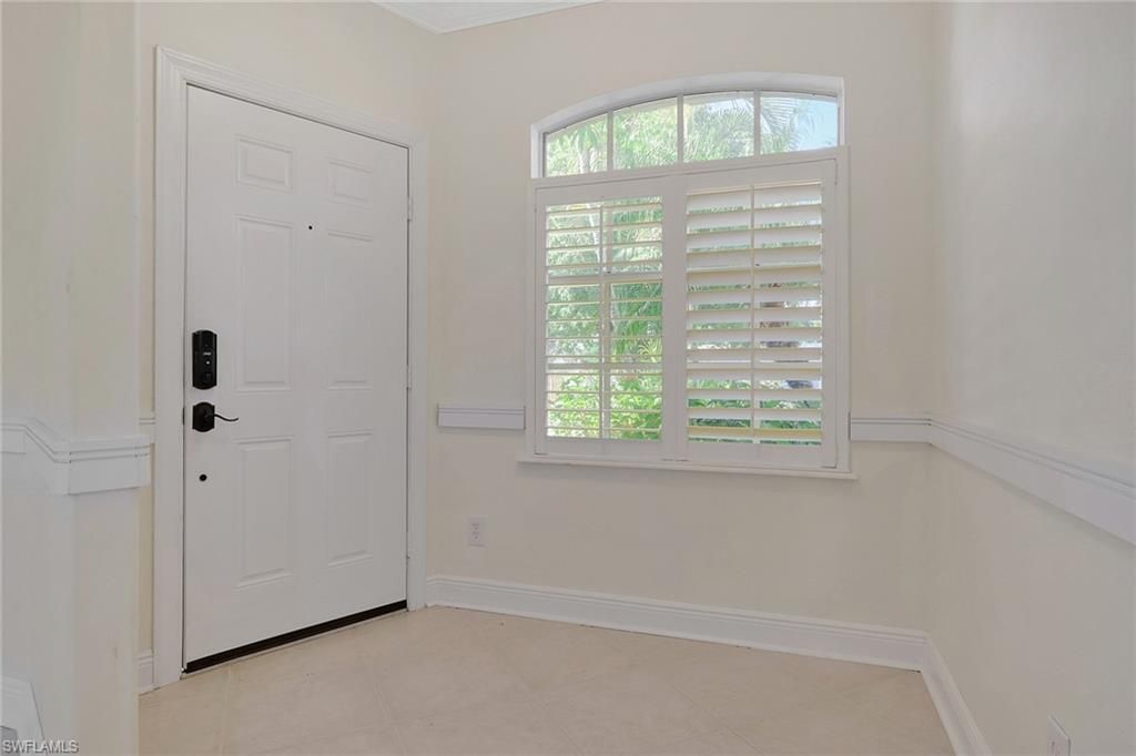 Photo of 2082 E Tobago CIR, FORT MYERS, FL 33905 (MLS # 225083913)