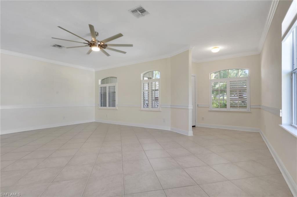 2082 E Tobago CIR