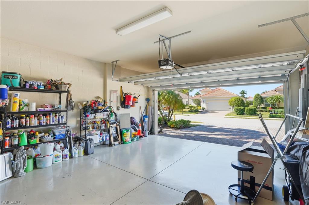 REFLECTION LAKES OF NAPLES - Residential