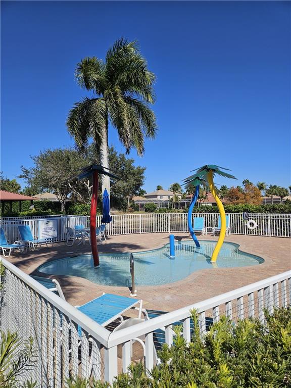 REFLECTION LAKES OF NAPLES - Residential