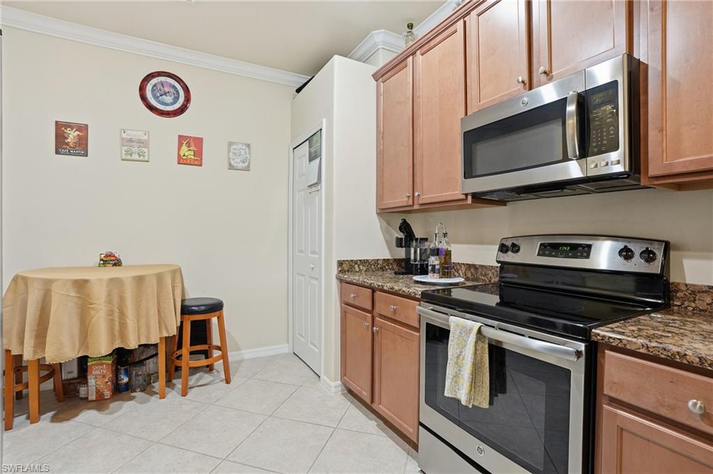 REFLECTION LAKES OF NAPLES - Residential