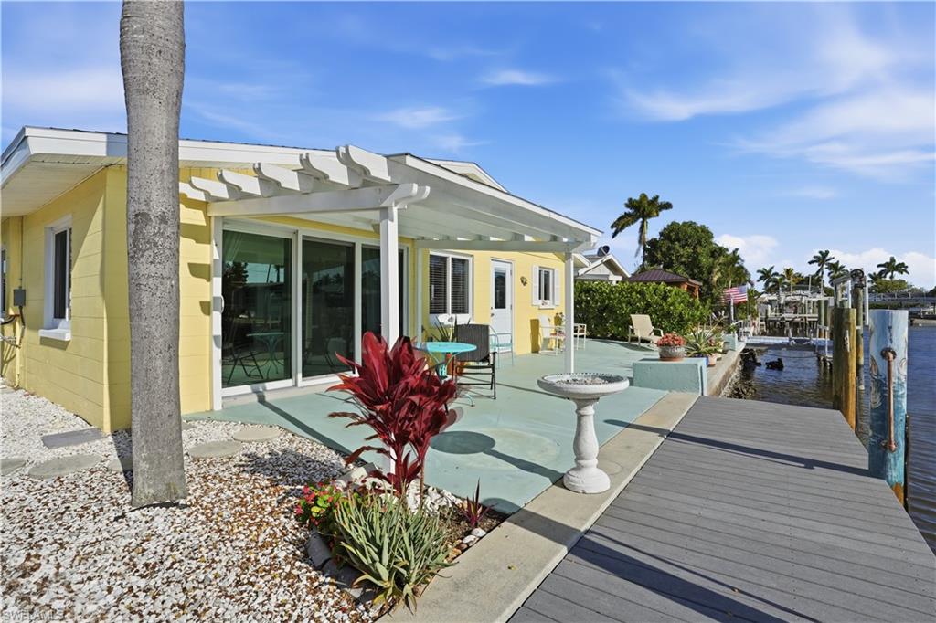 ISLAND HARBORS - Residential